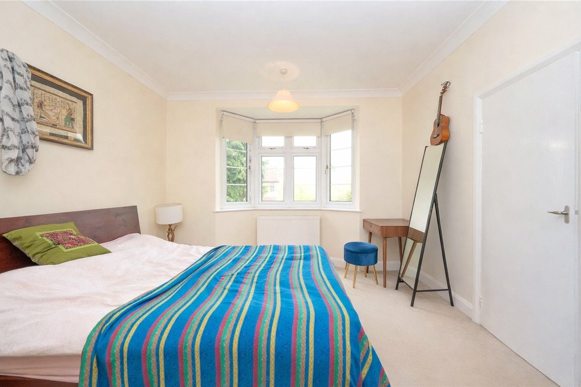2 Bedroom Maisonette To LetMaisonette To Let in Wickwood Court, Woodstock Road North, St. Albans - View 4 - Collinson Hall