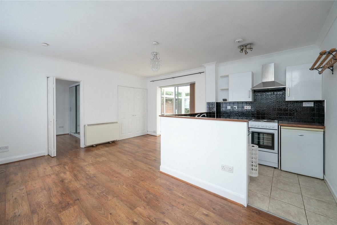 1 Bedroom Apartment Let AgreedApartment Let Agreed in Wyedale, London Colney, St. Albans - View 13 - Collinson Hall