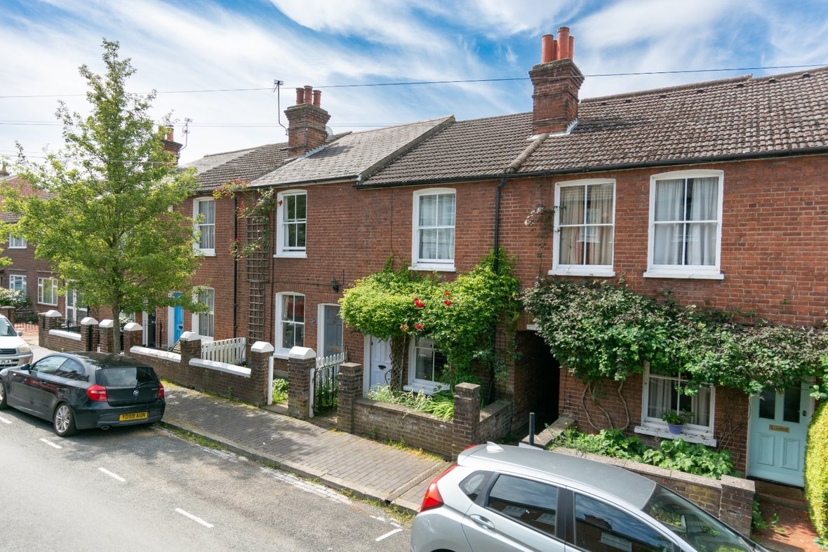 3 Bedroom House to rent in Kings Road, St. Albans, Hertfordshire, AL3