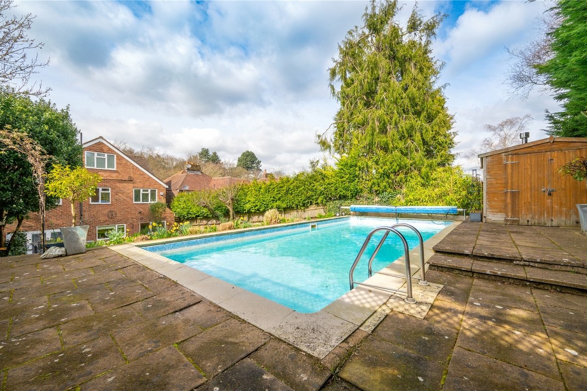 6 Bedroom House For SaleHouse For Sale in Everlasting Lane, St. Albans, Hertfordshire - View 21 - Collinson Hall