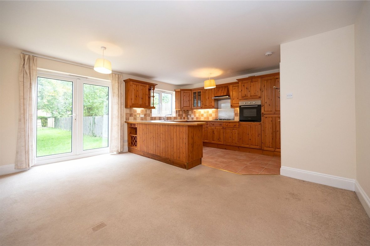 3 Bedroom House LetHouse Let in Waverley Road, St. Albans, Hertfordshire - View 5 - Collinson Hall
