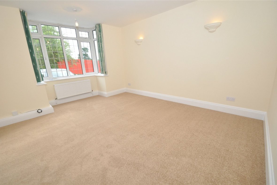3 Bedroom House Let Agreed in Waverley Road, St. Albans, Hertfordshire - View 3 - Collinson Hall