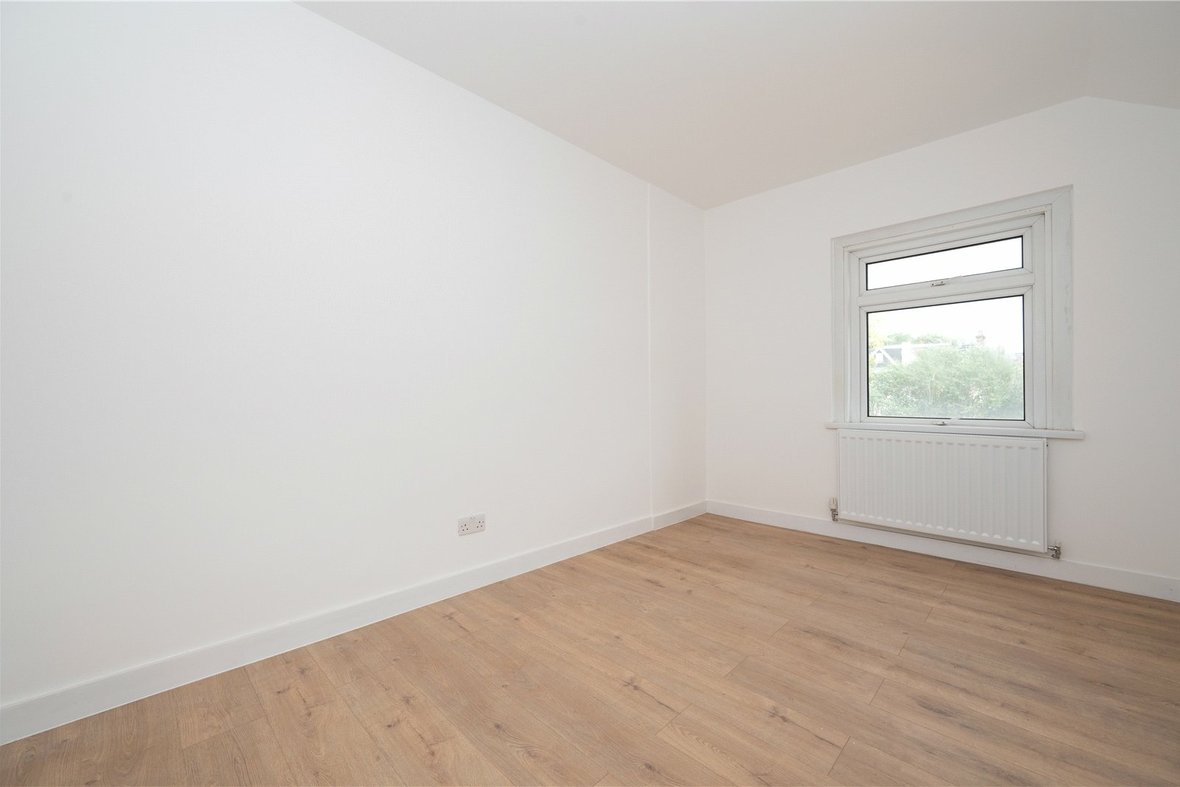 2 Bedroom House LetHouse Let in Sandfield Road, St. Albans, Hertfordshire - View 11 - Collinson Hall