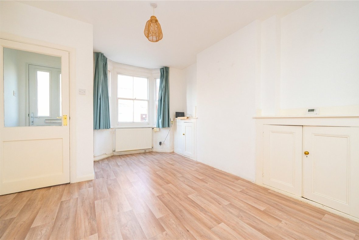 2 Bedroom House For SaleHouse For Sale in Inkerman Road, St. Albans, Hertfordshire - View 5 - Collinson Hall