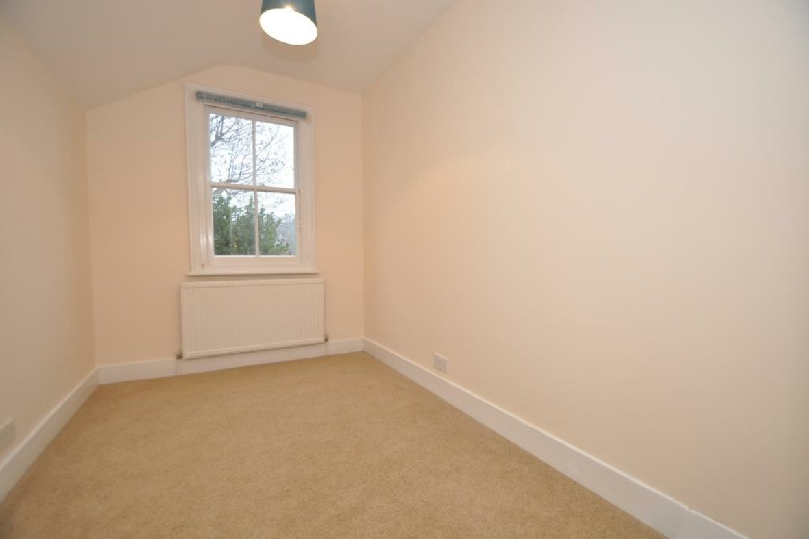 2 Bedroom House Let AgreedHouse Let Agreed in Inkerman Road, St. Albans, Hertfordshire - View 7 - Collinson Hall