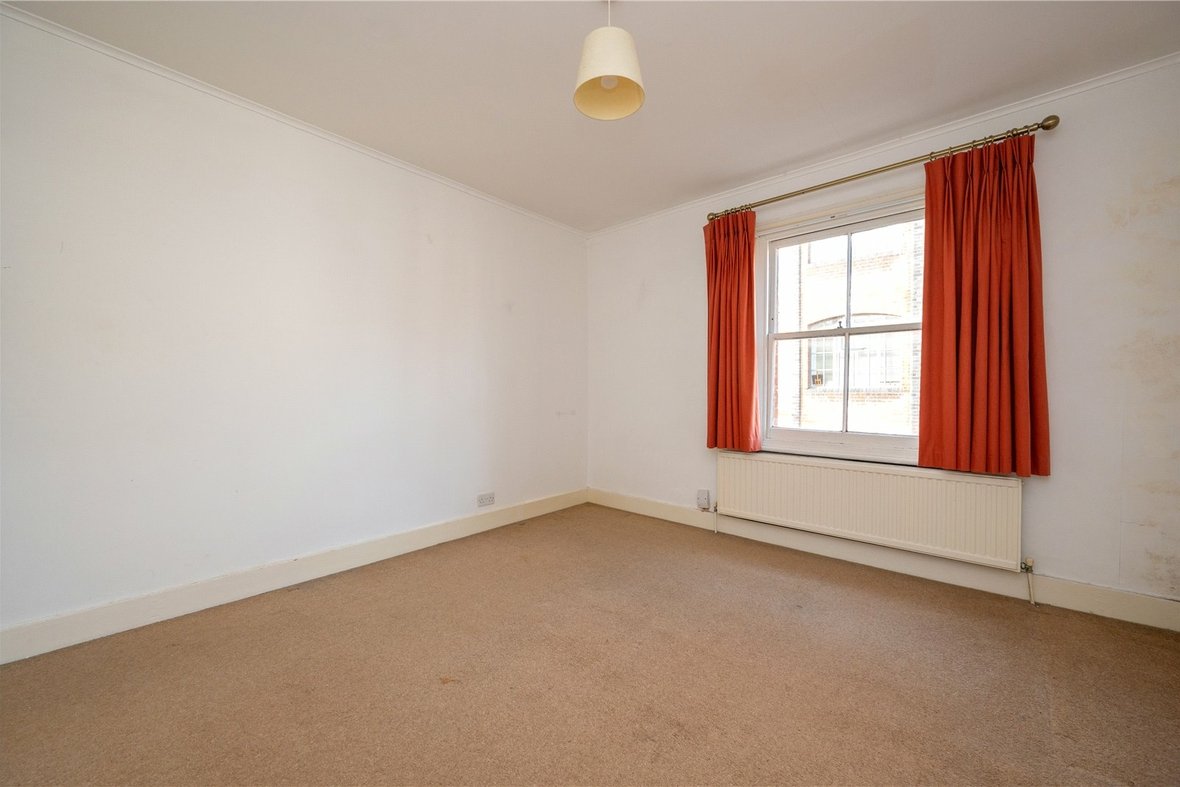 2 Bedroom House For SaleHouse For Sale in Inkerman Road, St. Albans, Hertfordshire - View 11 - Collinson Hall