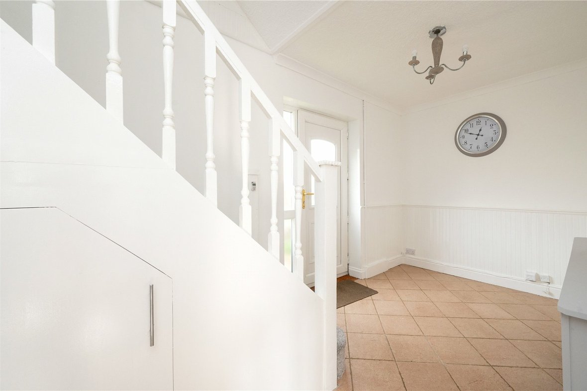 3 Bedroom House LetHouse Let in Wilga Road, Welwyn, Hertfordshire - View 14 - Collinson Hall