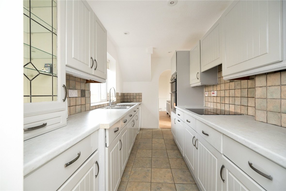 3 Bedroom House LetHouse Let in Wilga Road, Welwyn, Hertfordshire - View 16 - Collinson Hall