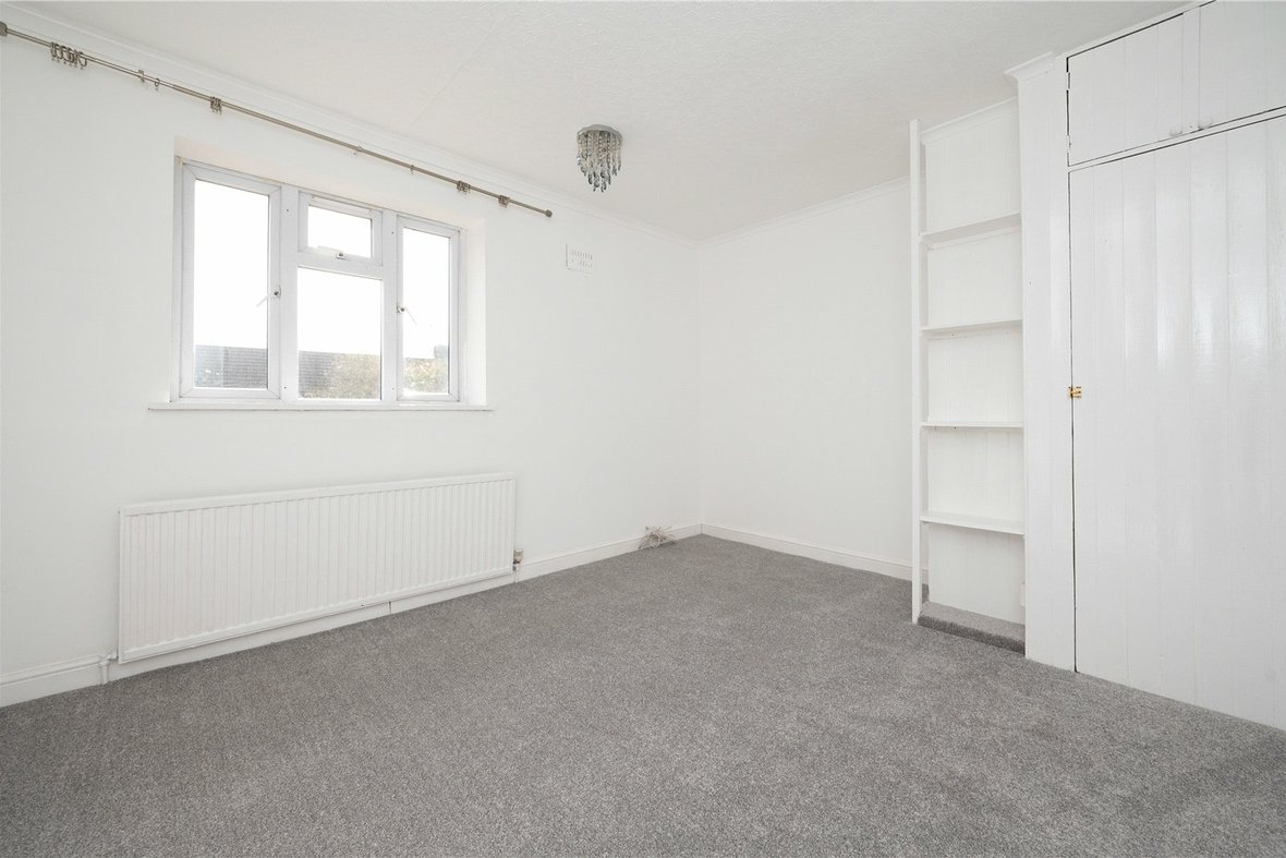 3 Bedroom House LetHouse Let in Wilga Road, Welwyn, Hertfordshire - View 11 - Collinson Hall