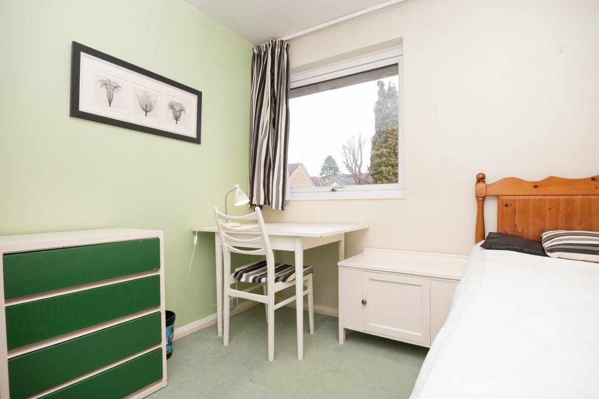 3 Bedroom House Let in St Johns Court, Beaumont Avenue, St. Albans - View 9 - Collinson Hall