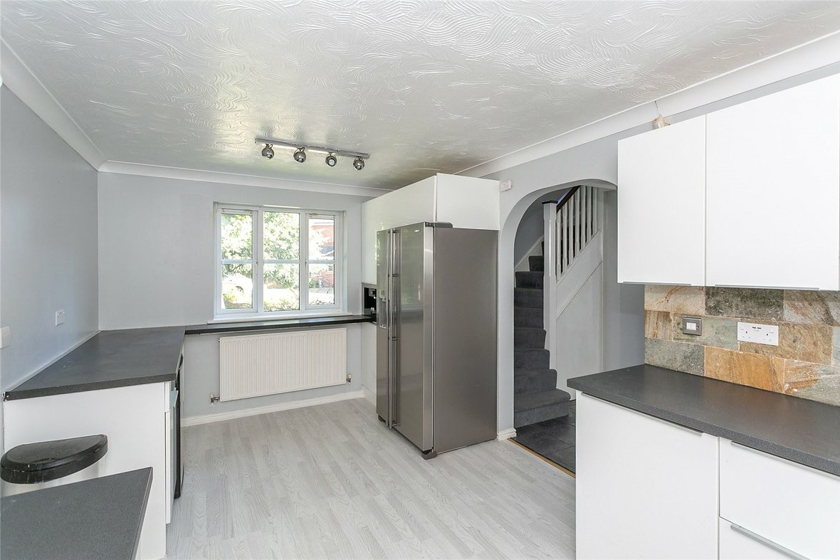 3 Bedroom House For SaleHouse For Sale in Hamlet Close, Bricket Wood, St. Albans - View 8 - Collinson Hall