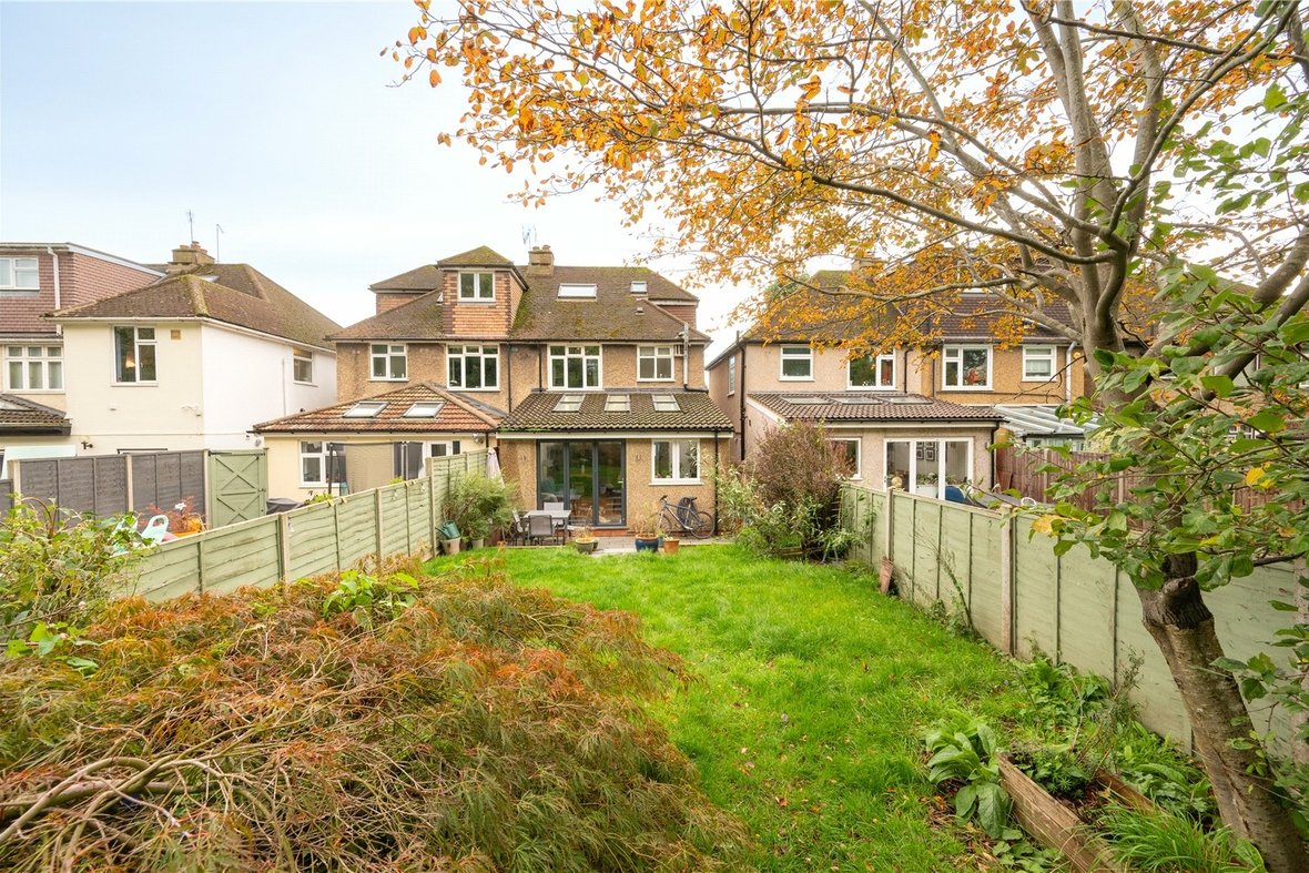 4 Bedroom House Sold Subject to ContractHouse Sold Subject to Contract in Campfield Road, St. Albans, Hertfordshire - View 1 - Collinson Hall