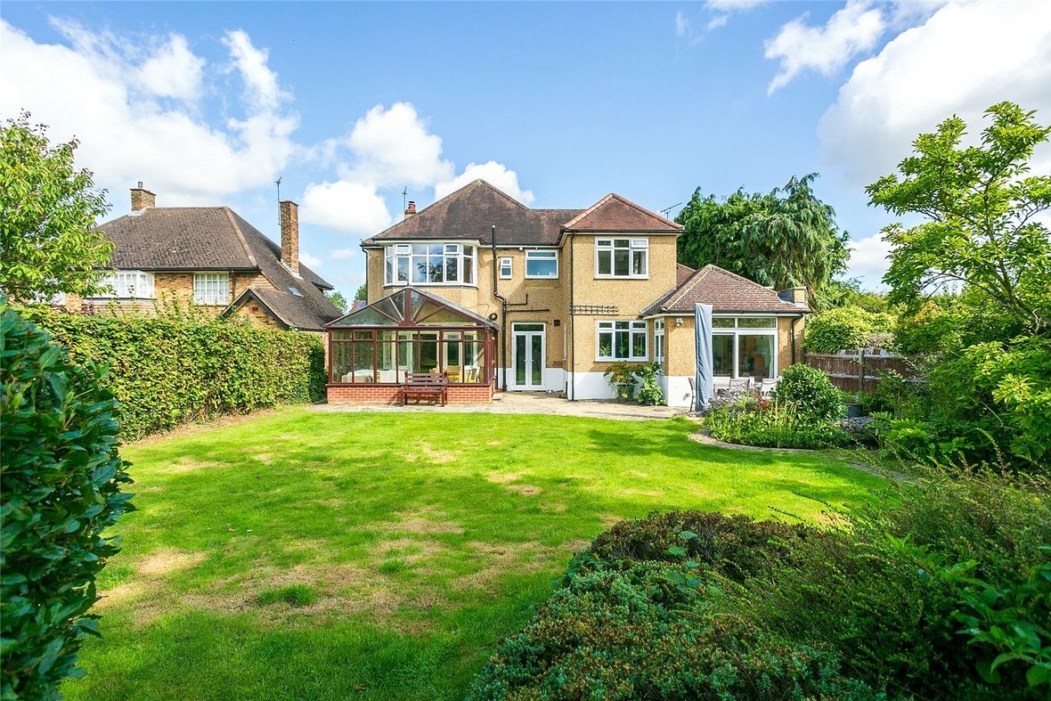 5 Bedroom House Sold Subject to ContractHouse Sold Subject to Contract in Jennings Road, St Albans, Hertfordshire - View 23 - Collinson Hall