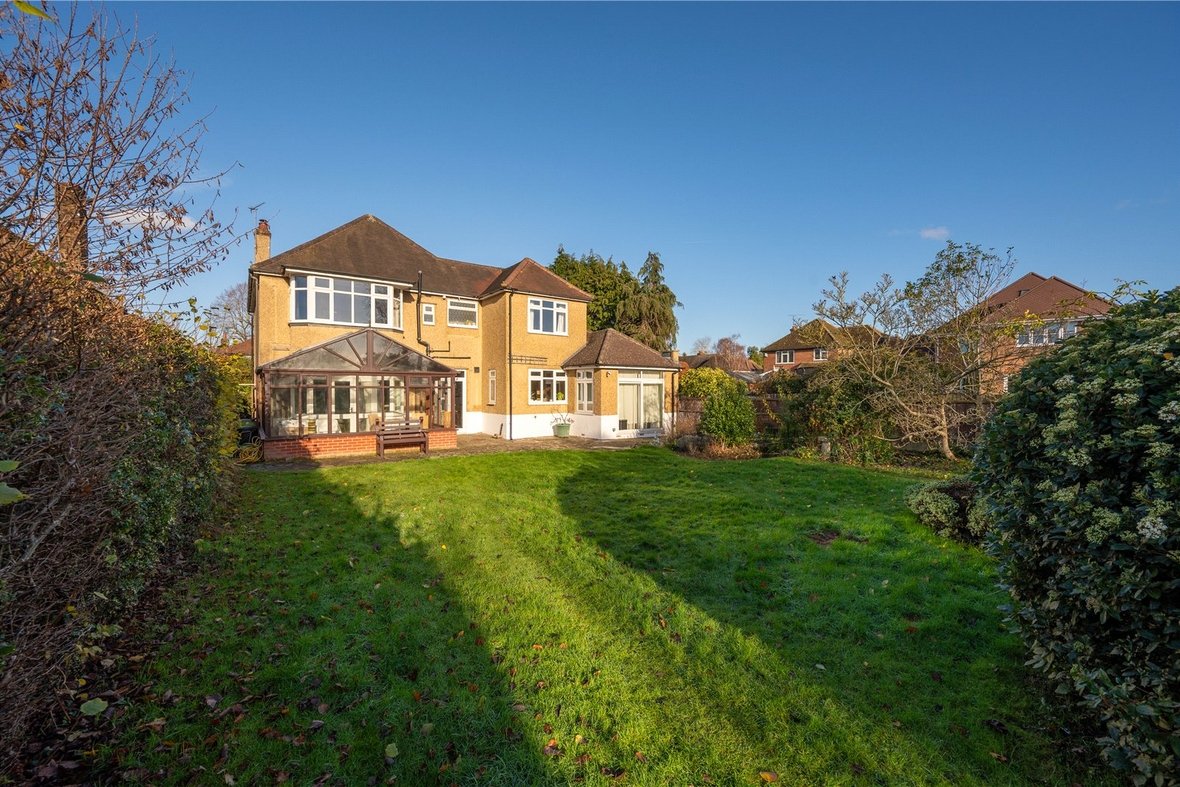 5 Bedroom House For SaleHouse For Sale in Jennings Road, St Albans, Hertfordshire - View 9 - Collinson Hall