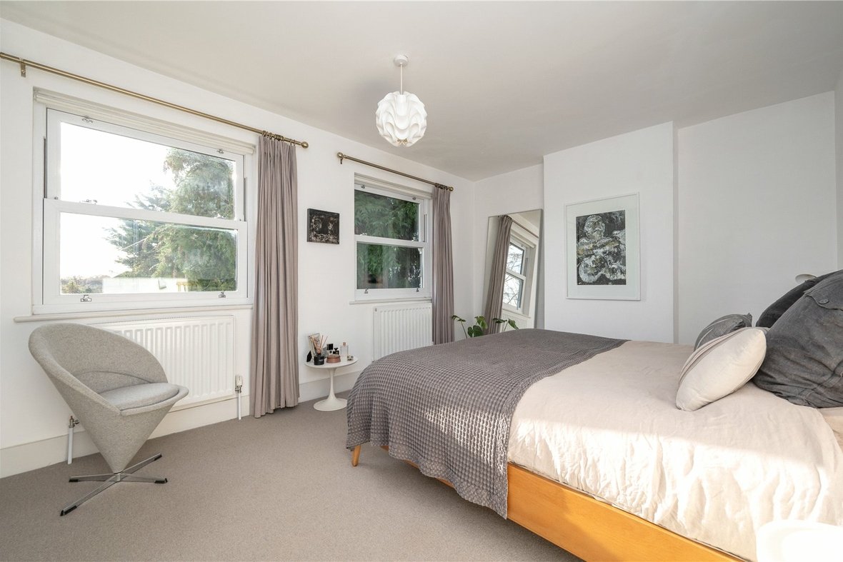 3 Bedroom House Sold Subject to ContractHouse Sold Subject to Contract in Camp Road, St. Albans, Hertfordshire - View 8 - Collinson Hall