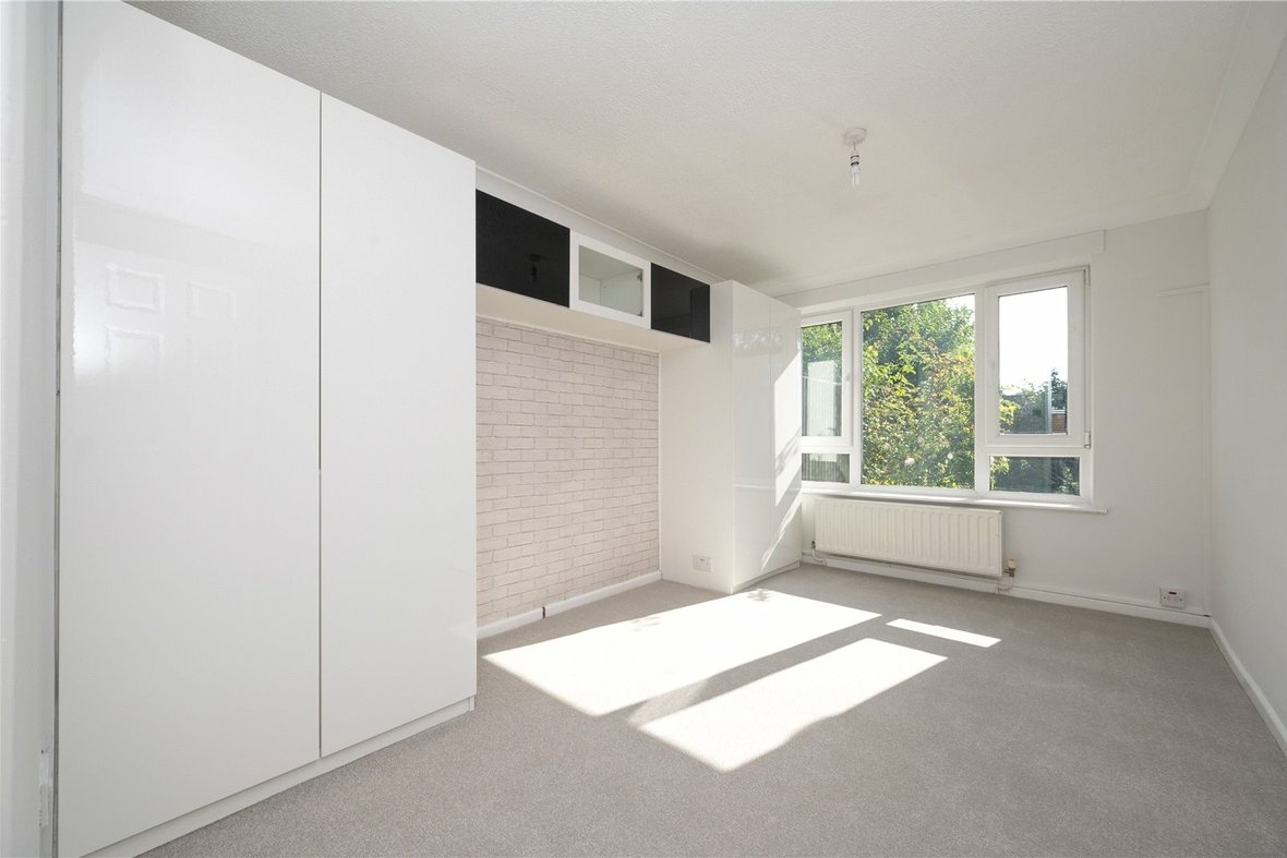 1 Bedroom Apartment Sold Subject to ContractApartment Sold Subject to Contract in Furse Avenue, St. Albans, Hertfordshire - View 7 - Collinson Hall