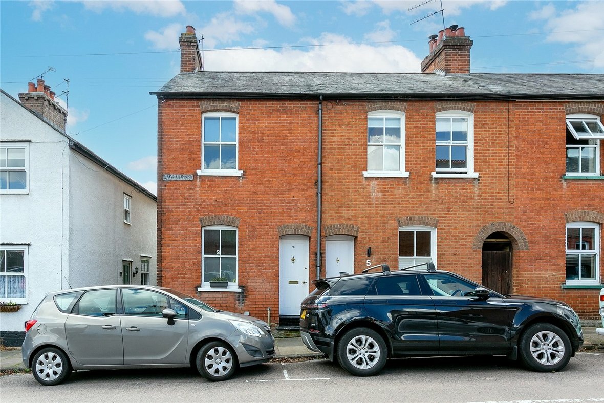 2 Bedroom House Let AgreedHouse Let Agreed in Pageant Road, St Albans - View 1 - Collinson Hall