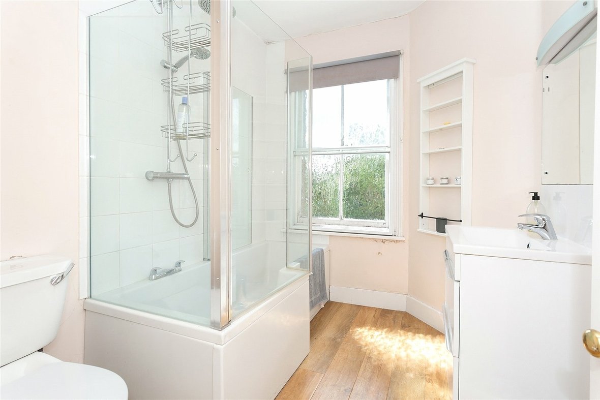 2 Bedroom House Let AgreedHouse Let Agreed in Pageant Road, St Albans - View 5 - Collinson Hall