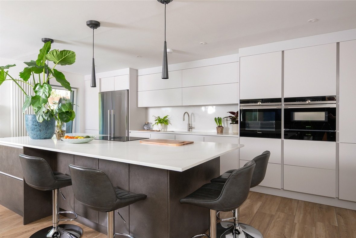 4 Bedroom House New InstructionHouse New Instruction in Watford Road, St. Albans, Hertfordshire - View 15 - Collinson Hall