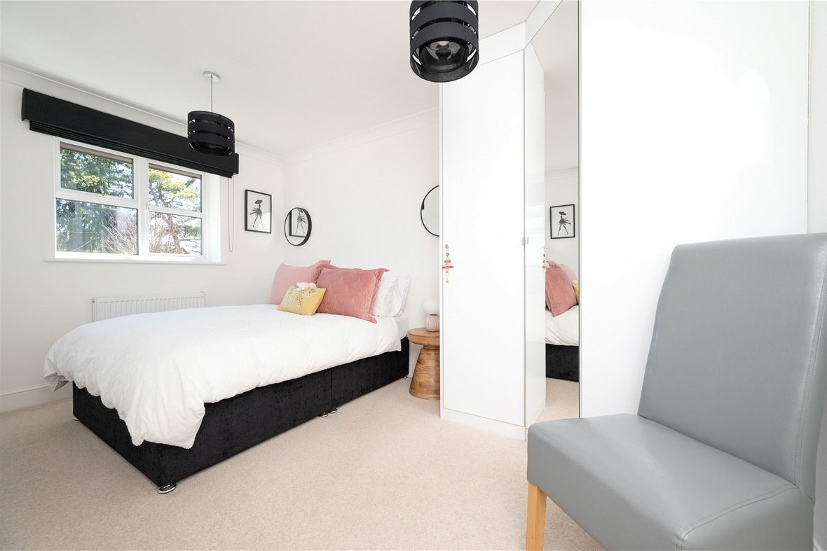 4 Bedroom House New InstructionHouse New Instruction in Watford Road, St. Albans, Hertfordshire - View 12 - Collinson Hall