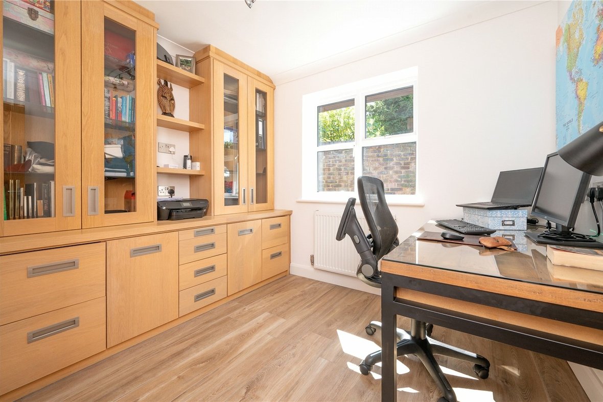 4 Bedroom House New InstructionHouse New Instruction in Watford Road, St. Albans, Hertfordshire - View 6 - Collinson Hall