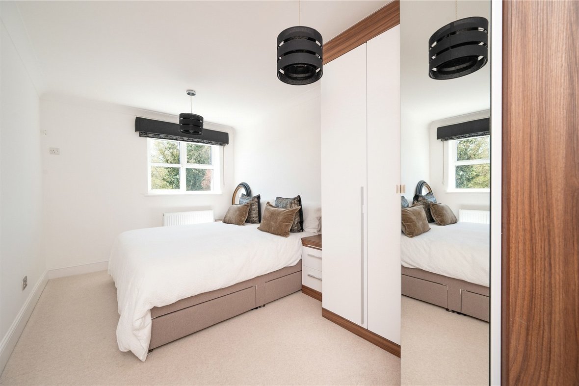 4 Bedroom House New InstructionHouse New Instruction in Watford Road, St. Albans, Hertfordshire - View 11 - Collinson Hall