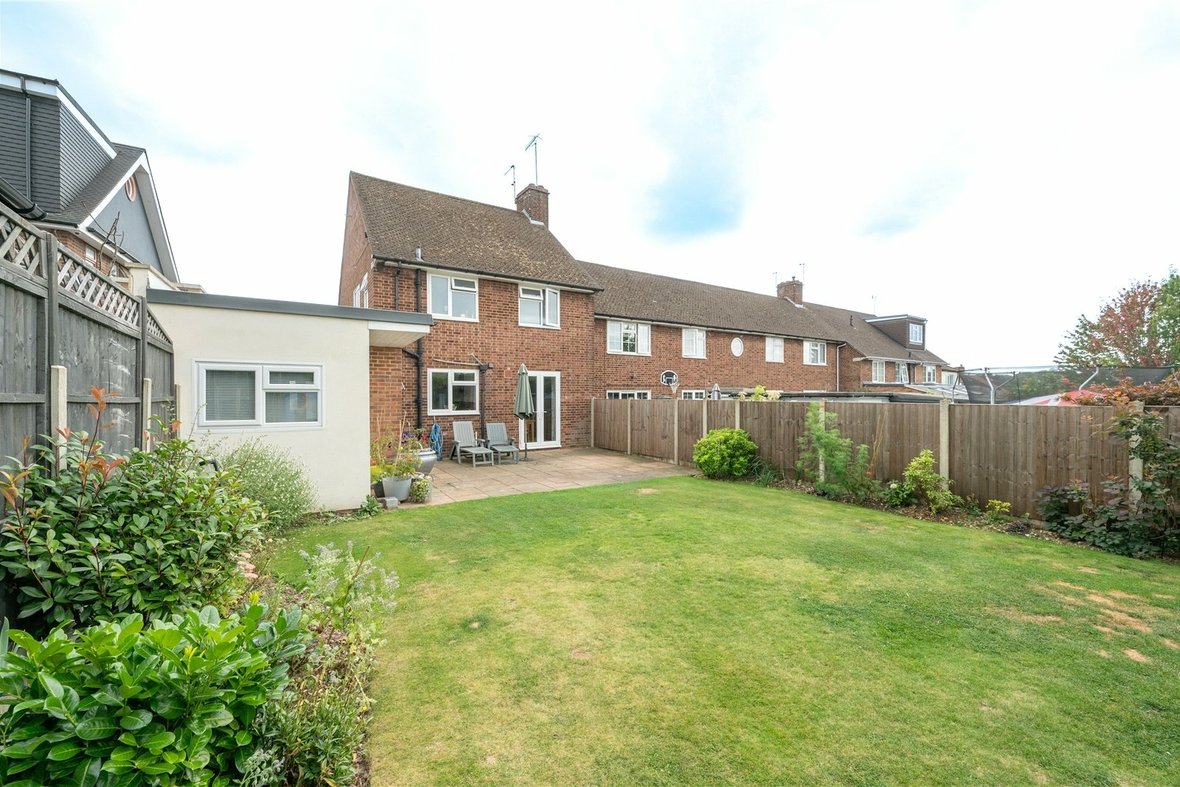 3 Bedroom House LetHouse Let in Hobbs Hill Road, Hemel Hempstead, Hertfordshire - View 15 - Collinson Hall