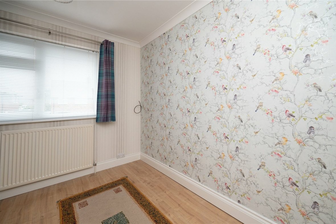 3 Bedroom House LetHouse Let in Hobbs Hill Road, Hemel Hempstead, Hertfordshire - View 12 - Collinson Hall