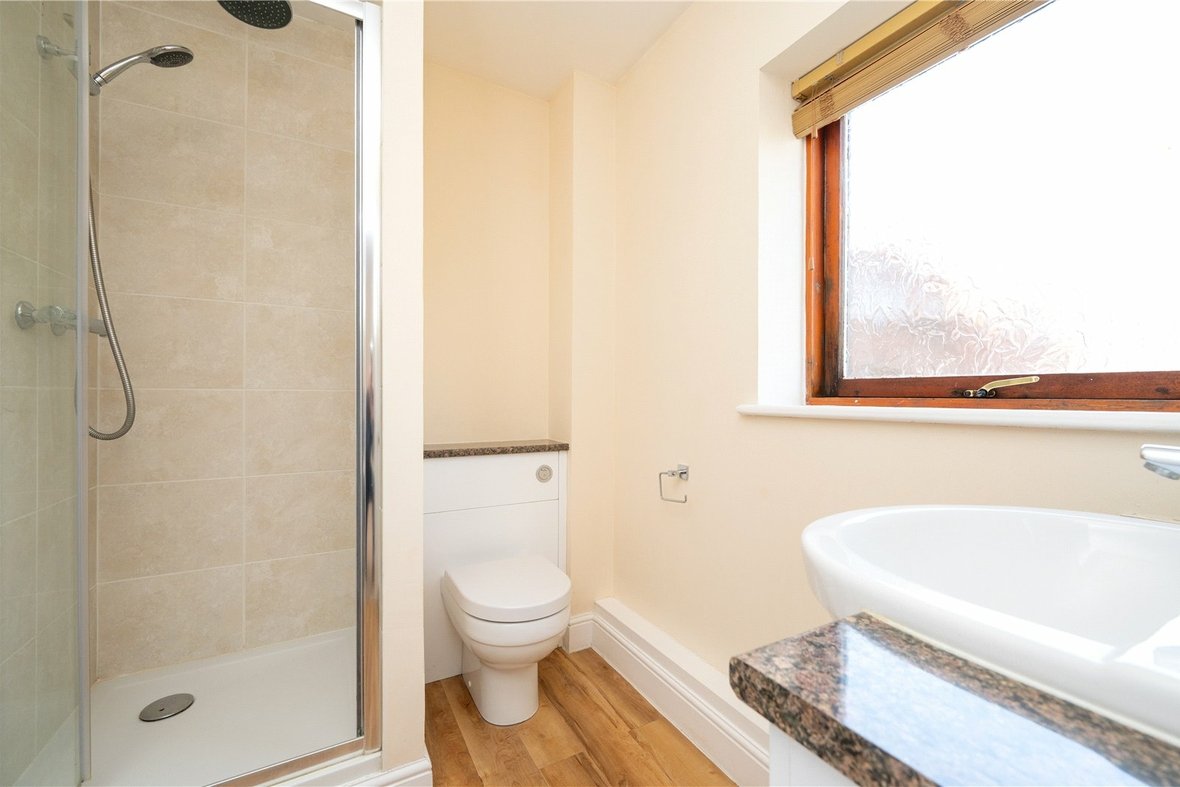 2 Bedroom Apartment To LetApartment To Let in Ashtree Court, St. Albans, Hertfordshire - View 7 - Collinson Hall