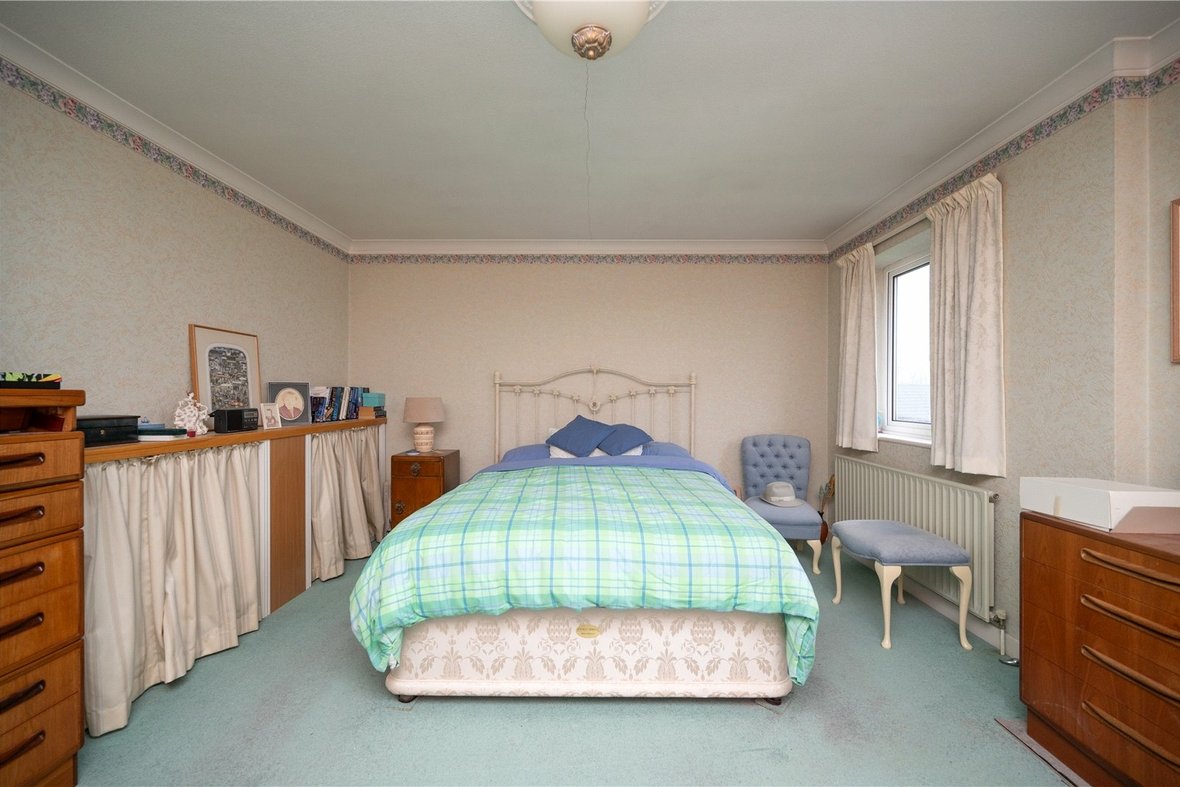 2 Bedroom Apartment,maisonette For SaleApartment,maisonette For Sale in The Ridgeway, St. Albans, Hertfordshire - View 6 - Collinson Hall