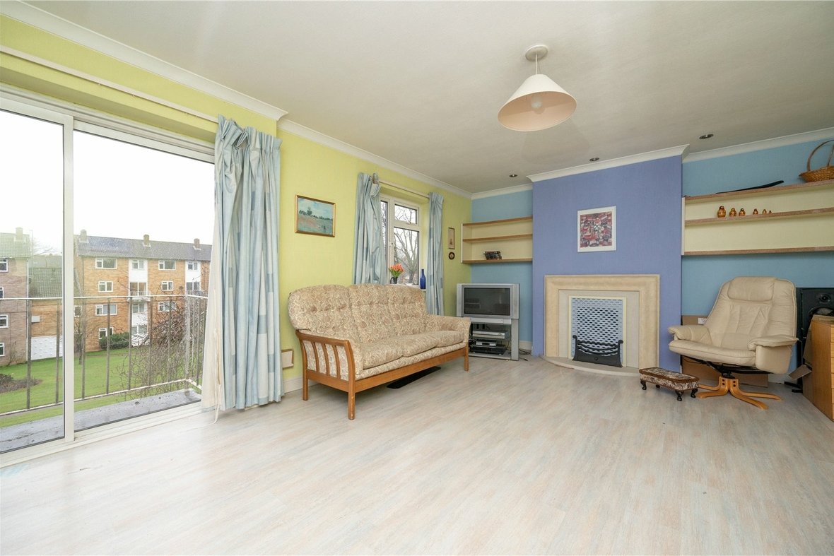 2 Bedroom Apartment,maisonette For SaleApartment,maisonette For Sale in The Ridgeway, St. Albans, Hertfordshire - View 5 - Collinson Hall