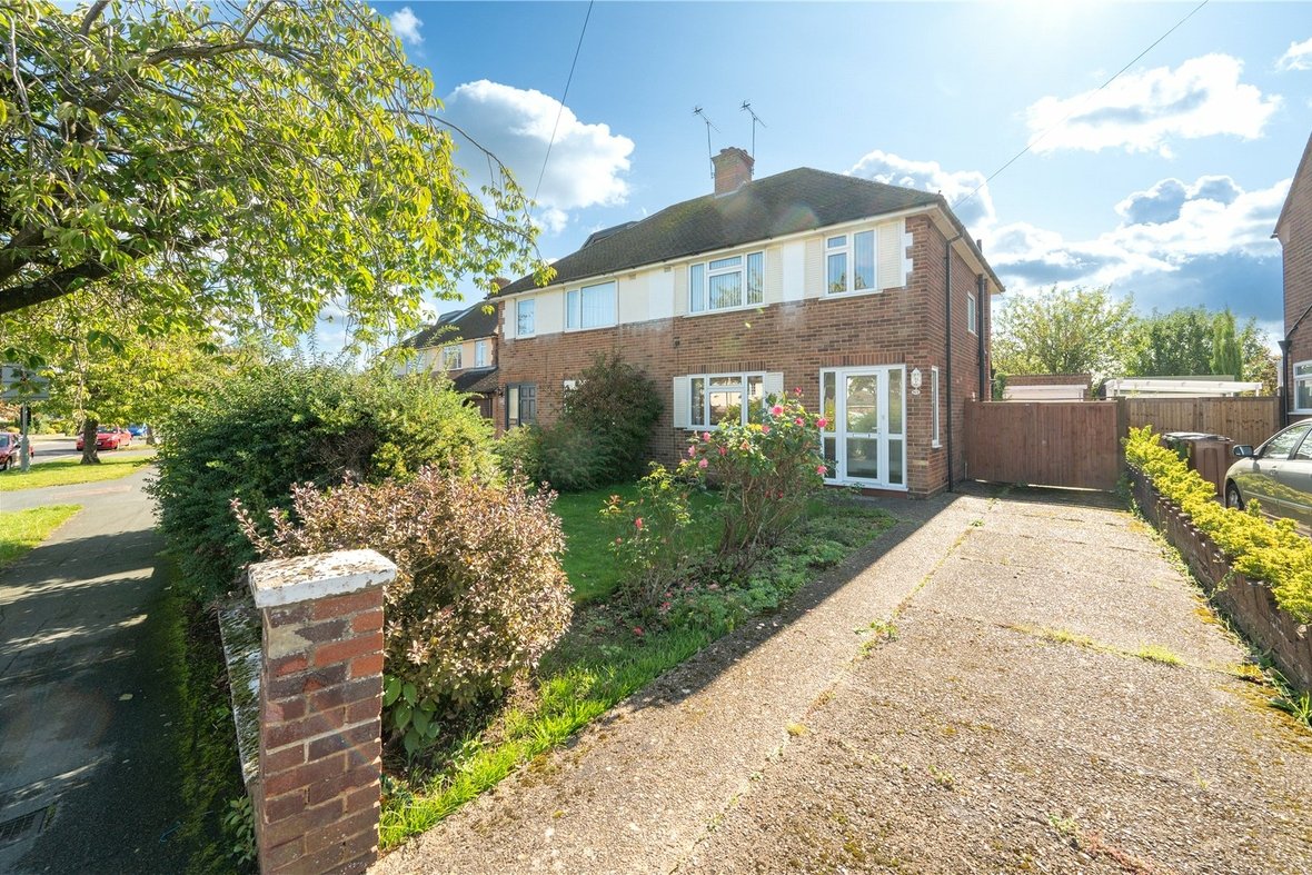3 Bedroom House Sold Subject to ContractHouse Sold Subject to Contract in The Ridgeway, St. Albans, Hertfordshire - View 1 - Collinson Hall