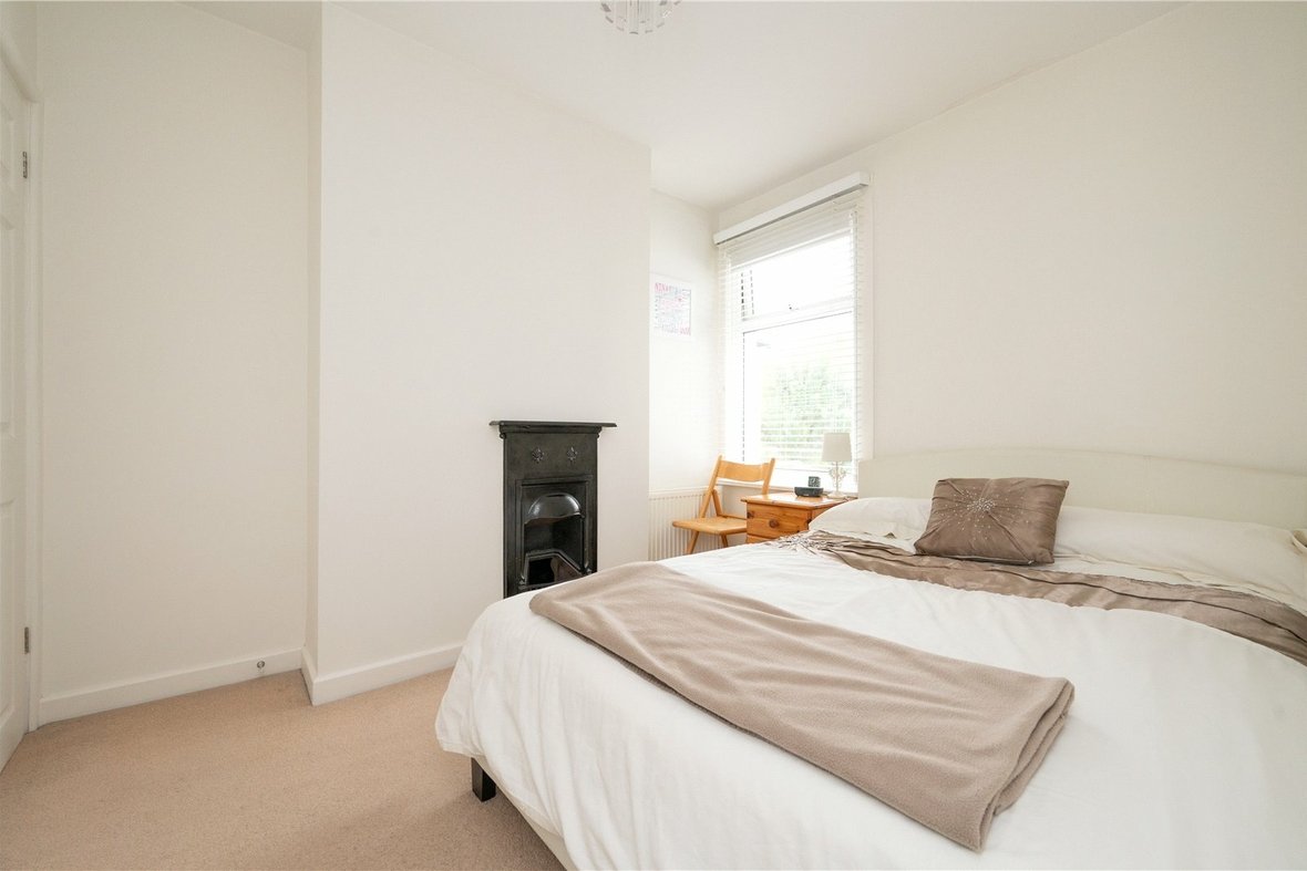 2 Bedroom House LetHouse Let in Cavendish Road, St. Albans, Hertfordshire - View 7 - Collinson Hall