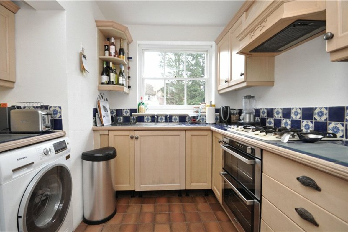 3 Bedroom House Sold Subject to Contract in Worley Road, St. Albans, Hertfordshire - View 7 - Collinson Hall