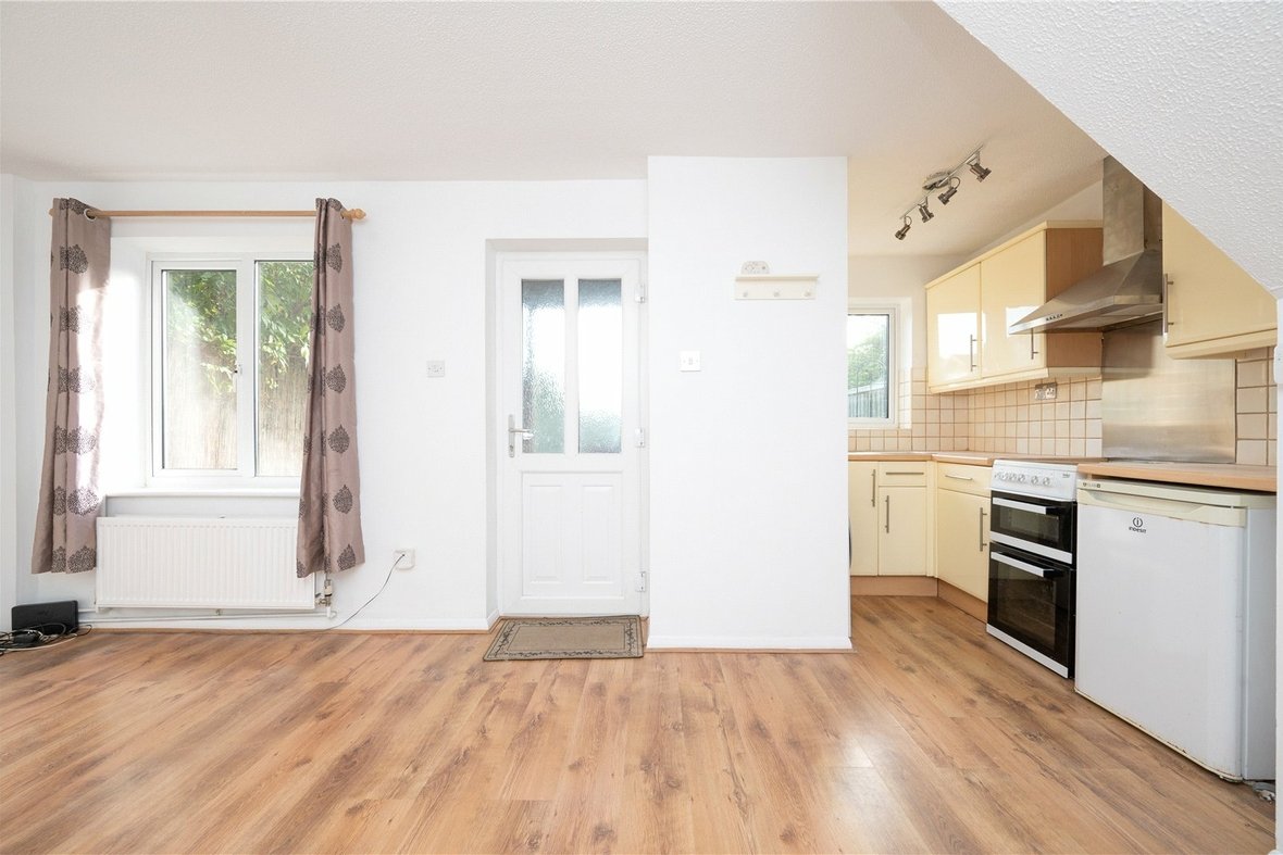 1 Bedroom House Let AgreedHouse Let Agreed in Aldbury Close, St. Albans, Hertfordshire - View 7 - Collinson Hall