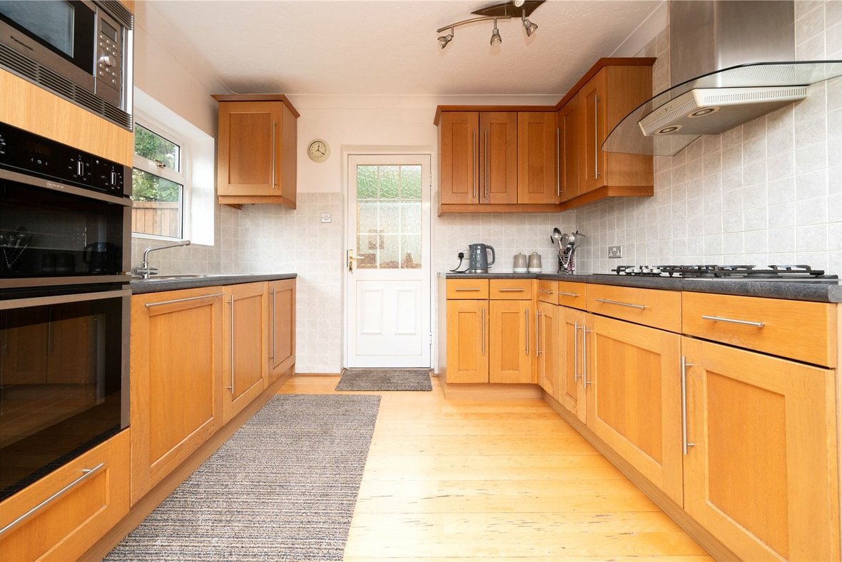 3 Bedroom House For SaleHouse For Sale in Hatfield Road, St. Albans, Hertfordshire - View 5 - Collinson Hall