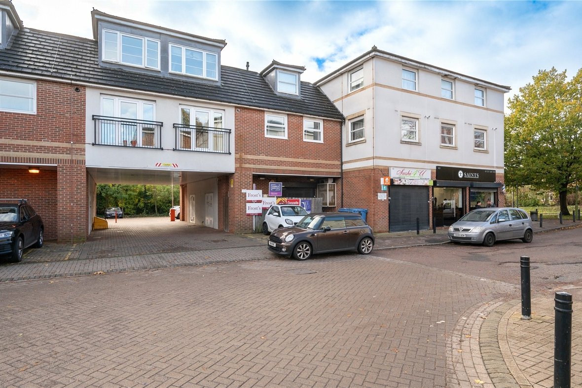 2 Bedroom Apartment LetApartment Let in Flat 5, Loyd Court, 63 Russet Drive, St. Albans - View 2 - Collinson Hall