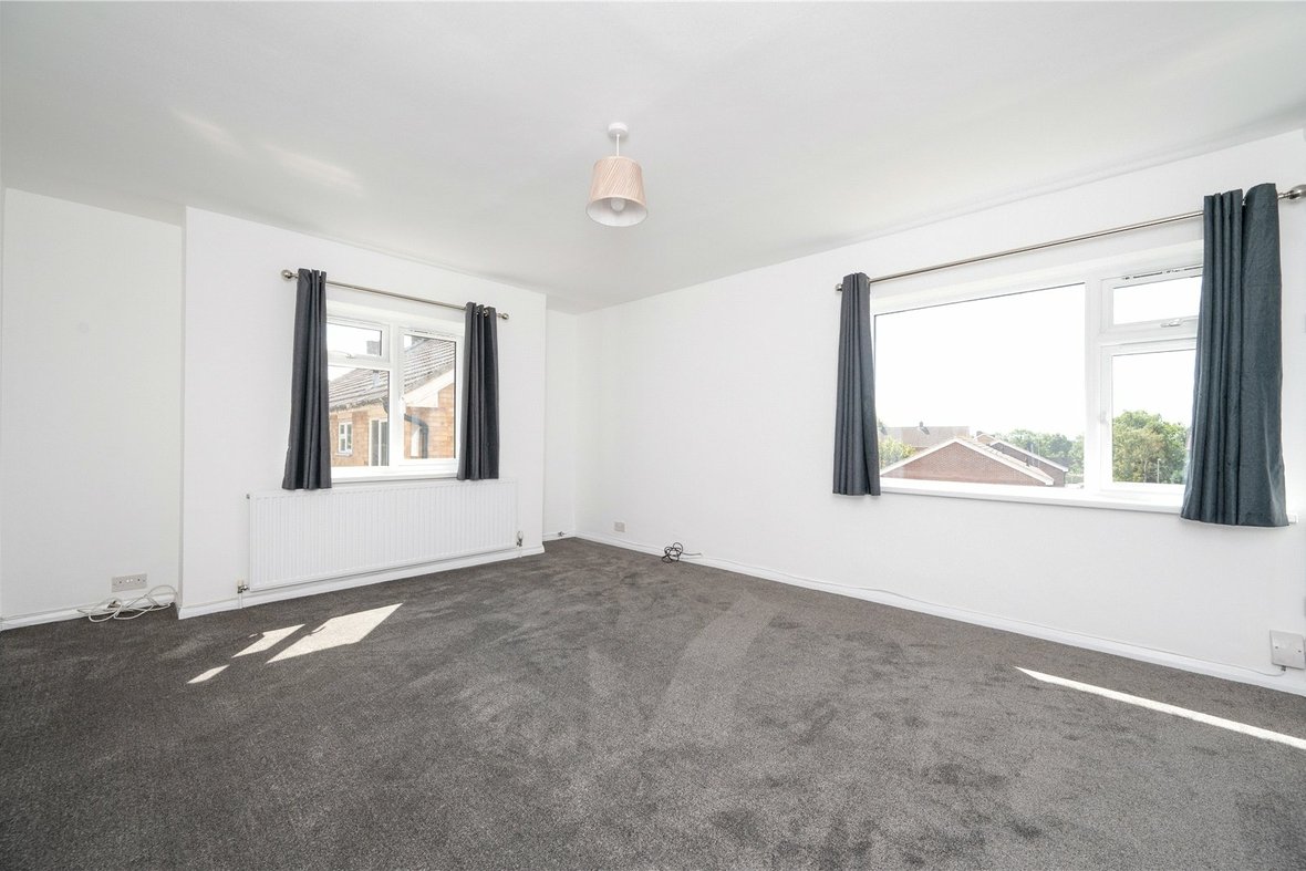 2 Bedroom Maisonette New InstructionMaisonette New Instruction in Hughenden Road, St. Albans, Hertfordshire - View 10 - Collinson Hall