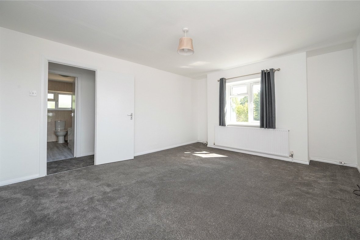 2 Bedroom Maisonette New InstructionMaisonette New Instruction in Hughenden Road, St. Albans, Hertfordshire - View 11 - Collinson Hall