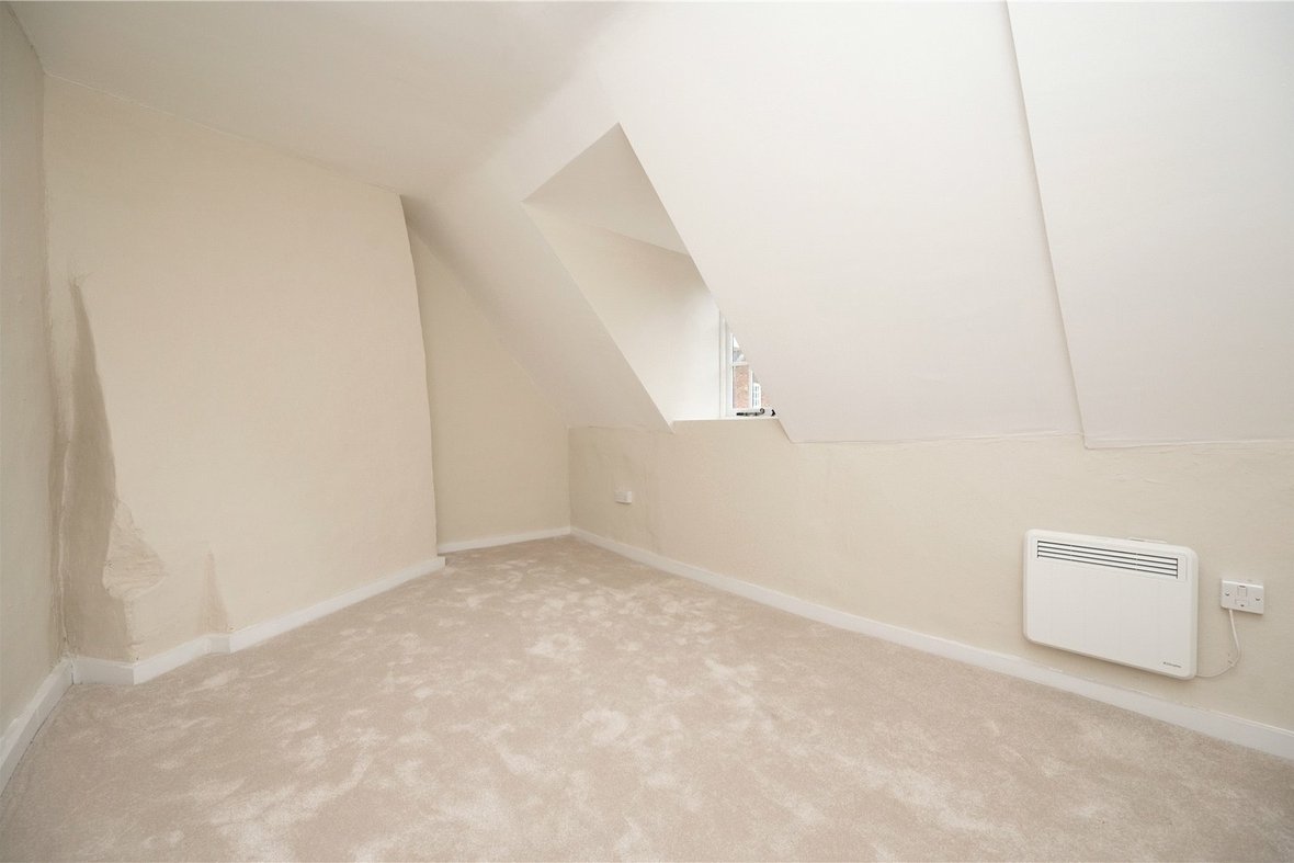4 Bedroom Apartment LetApartment Let in Holywell Hill, St. Albans, Hertfordshire - View 16 - Collinson Hall