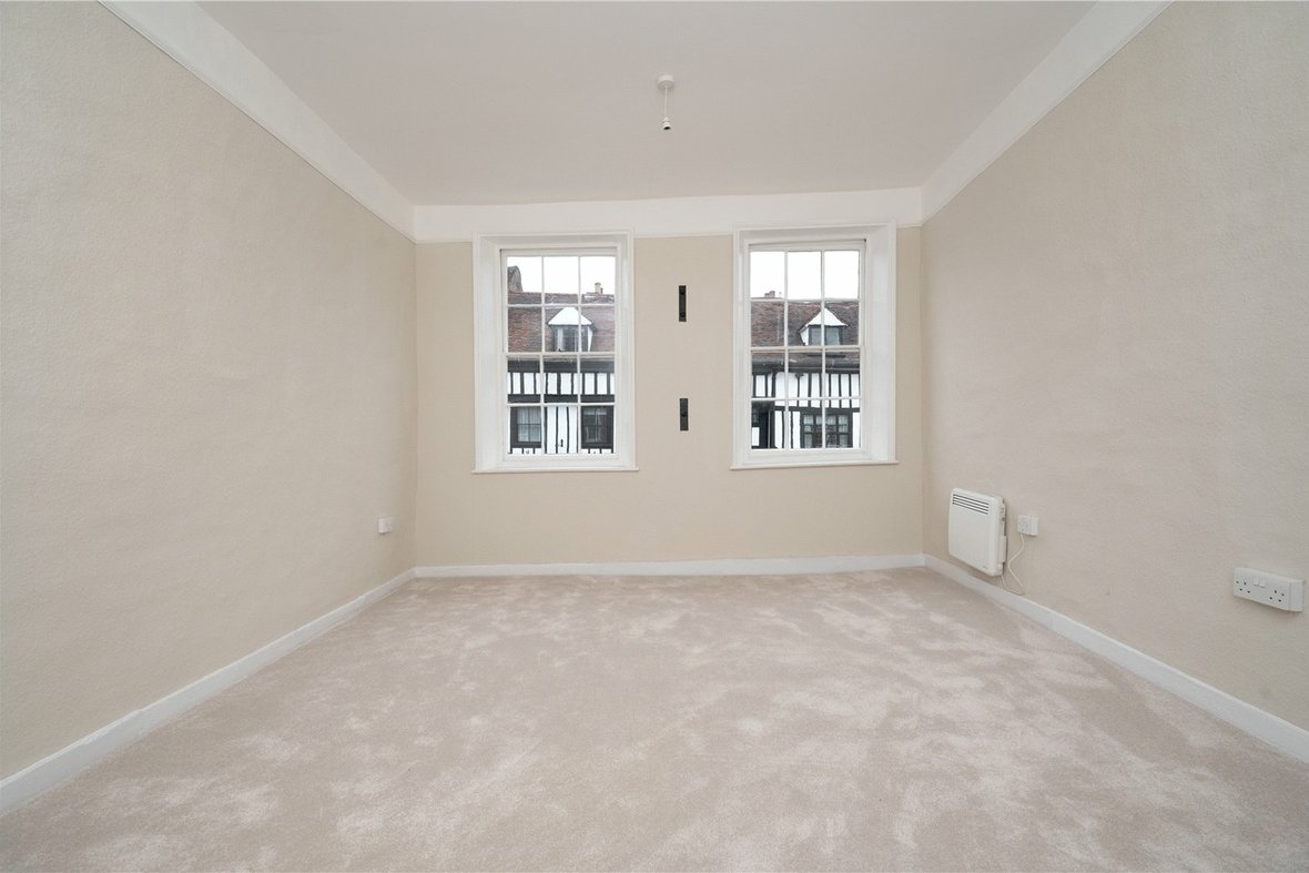 4 Bedroom Apartment LetApartment Let in Holywell Hill, St. Albans, Hertfordshire - View 17 - Collinson Hall