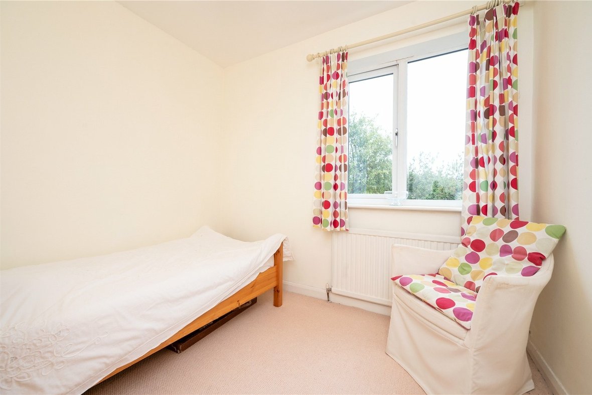3 Bedroom  New Instruction New Instruction in Camp Road, St. Albans, Hertfordshire - View 8 - Collinson Hall