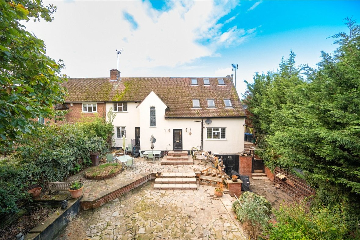 House For Sale in Oaklea, Welwyn, Hertfordshire - View 1 - Collinson Hall