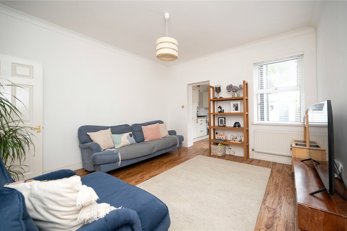 3 Bedroom House For SaleHouse For Sale in High Street, London Colney, St. Albans - View 5 - Collinson Hall