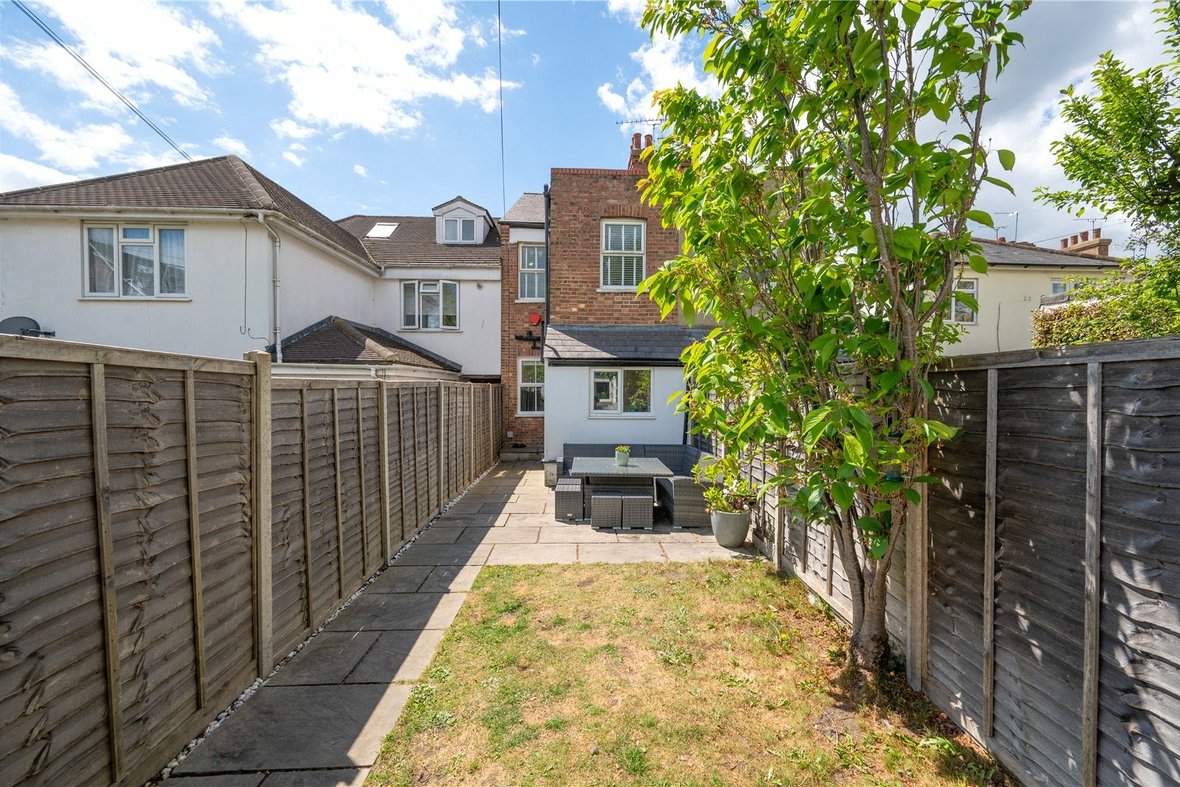 3 Bedroom House For SaleHouse For Sale in High Street, London Colney, St. Albans - View 6 - Collinson Hall
