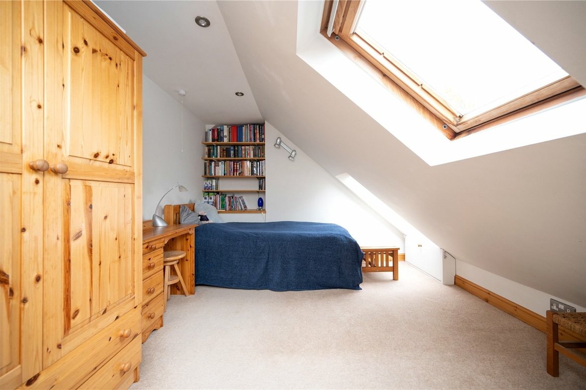 4 Bedroom House New InstructionHouse New Instruction in Green Lane, St. Albans, Hertfordshire - View 14 - Collinson Hall