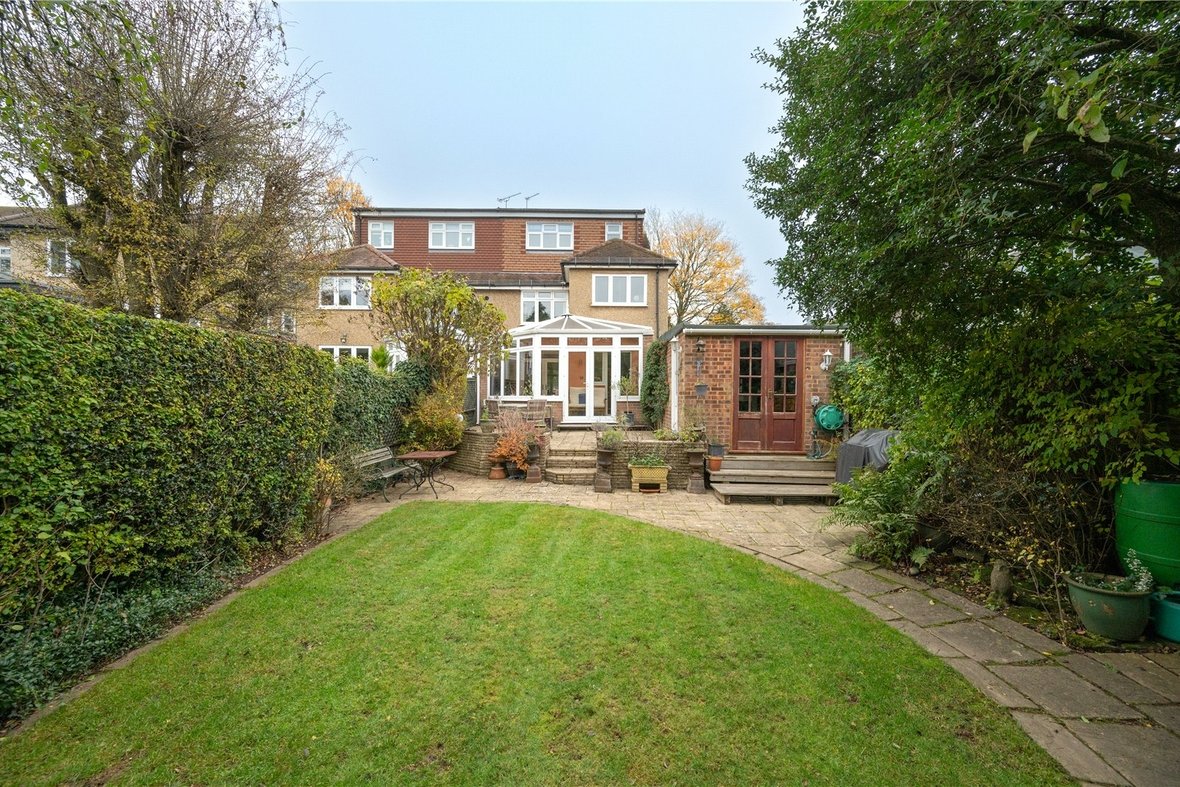 4 Bedroom House New InstructionHouse New Instruction in Green Lane, St. Albans, Hertfordshire - View 17 - Collinson Hall