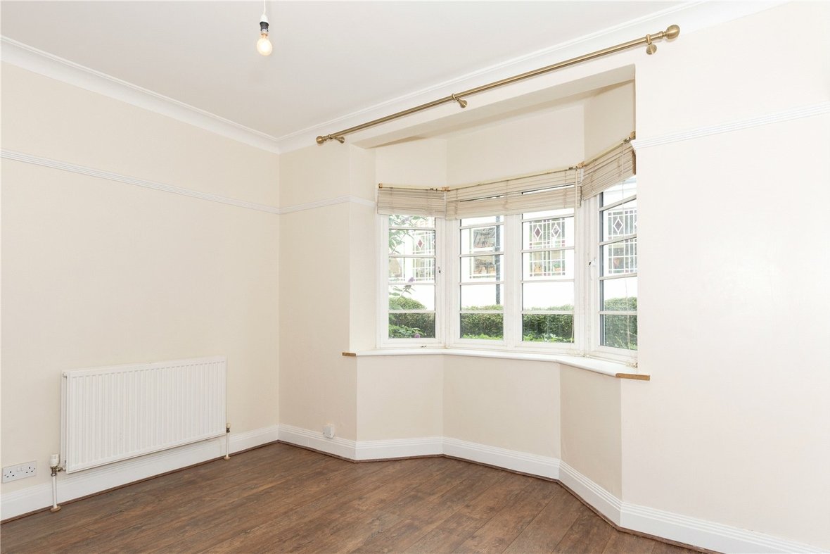 2 Bedroom Apartment For SaleApartment For Sale in Abbey Court, Holywell Hill, St. Albans - View 4 - Collinson Hall