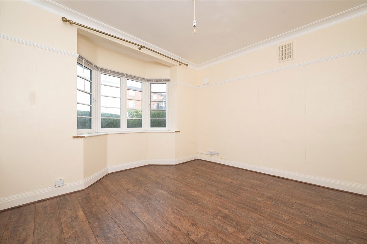2 Bedroom Apartment For SaleApartment For Sale in Abbey Court, Holywell Hill, St. Albans - View 3 - Collinson Hall