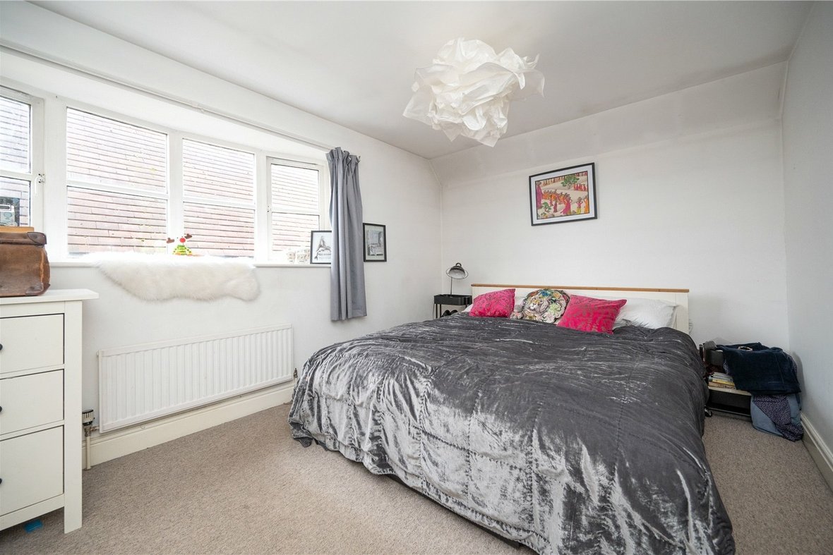 3 Bedroom House Let AgreedHouse Let Agreed in Dean Moore Close, St. Albans, Hertfordshire - View 6 - Collinson Hall